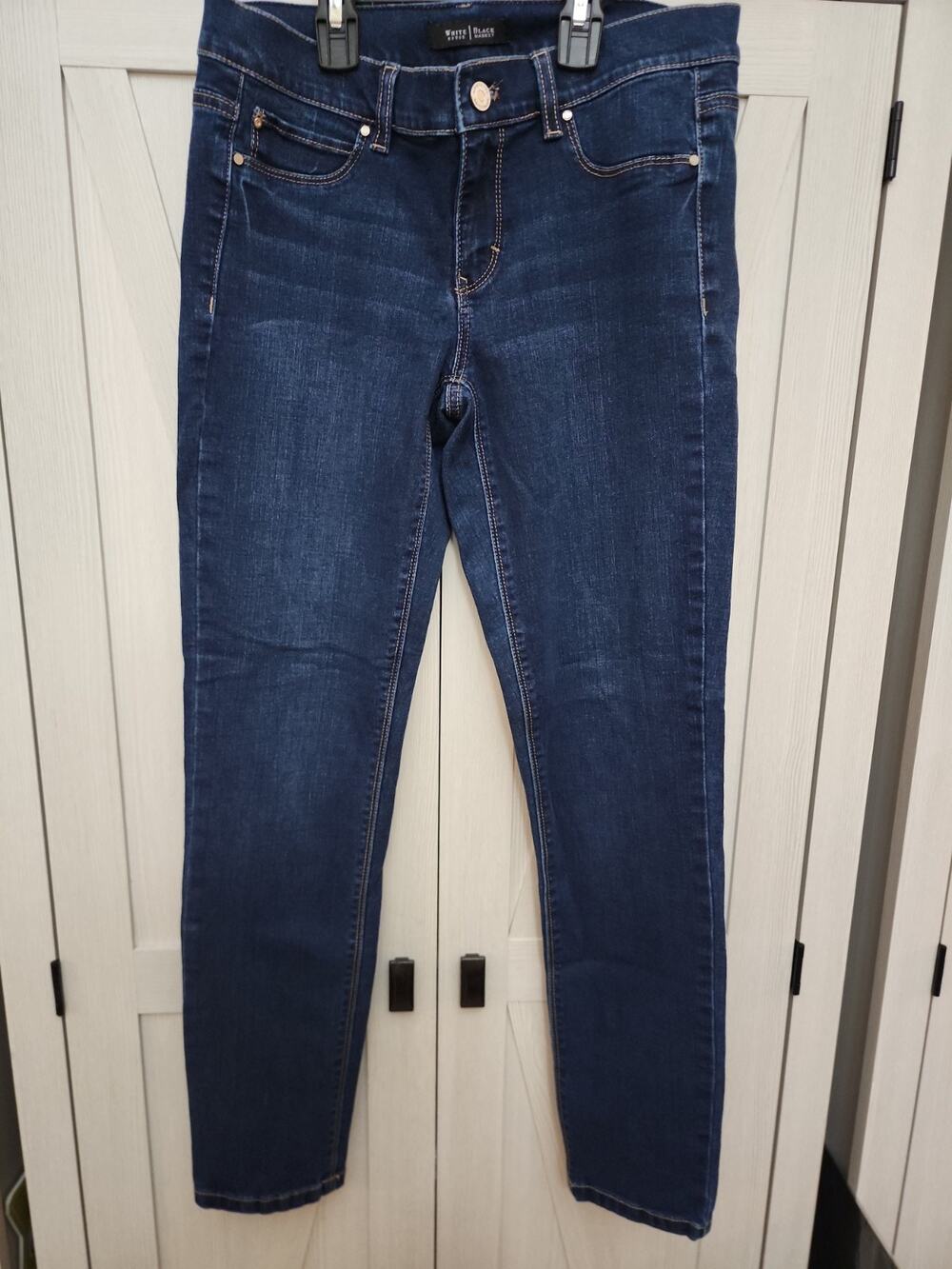 White House Black Market Women's Slim Leg Stretch Denim Jeans Size NOIR S Dark